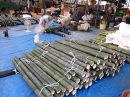 門松の竹切断と磨き